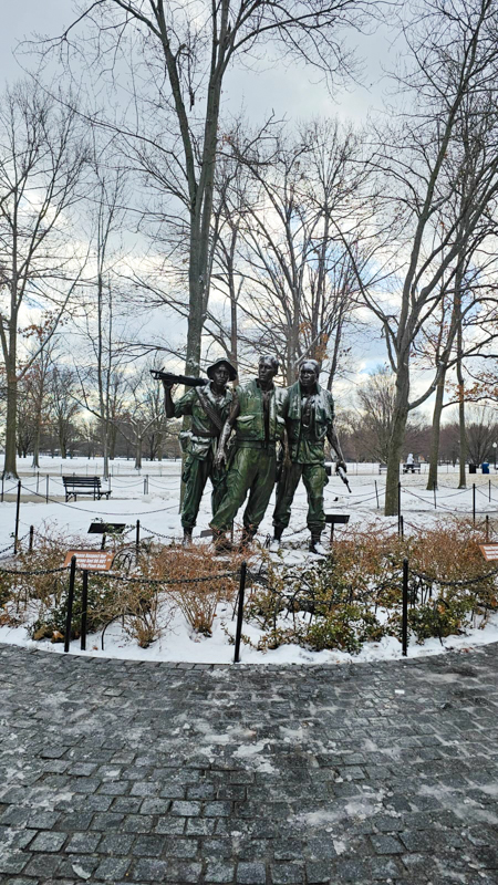 Statues of soldiers.